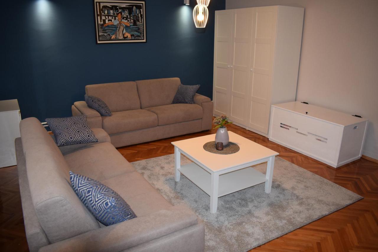Apartman Komfor Premium スボティツァ エクステリア 写真