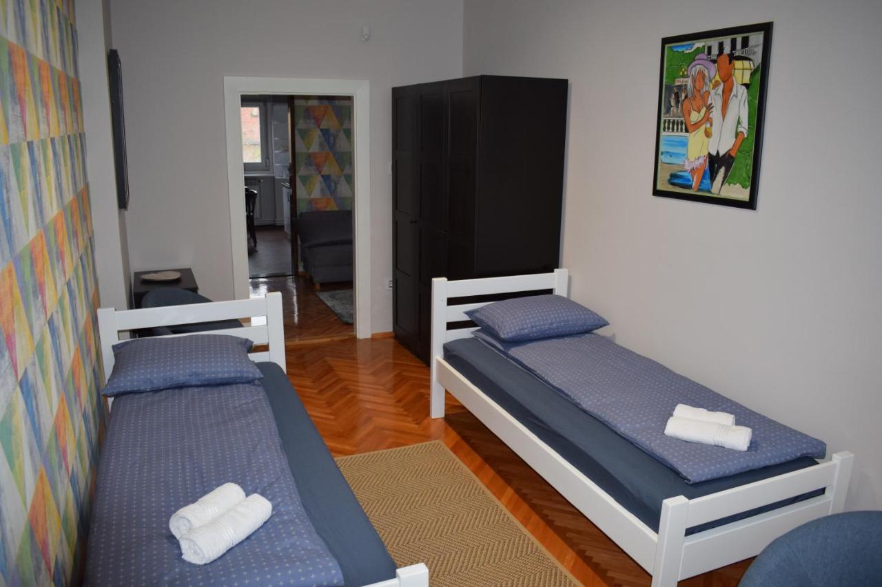 Apartman Komfor Premium スボティツァ エクステリア 写真