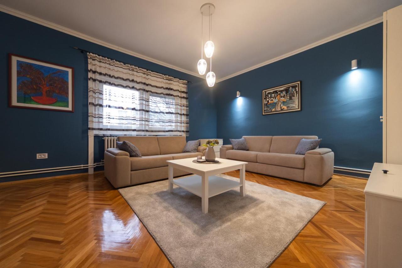Apartman Komfor Premium スボティツァ エクステリア 写真