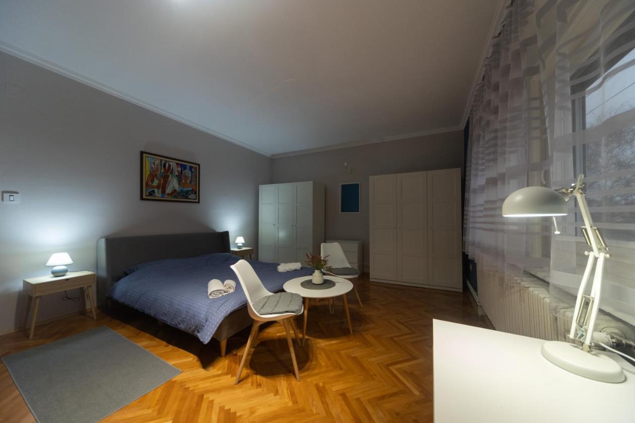 Apartman Komfor Premium スボティツァ エクステリア 写真