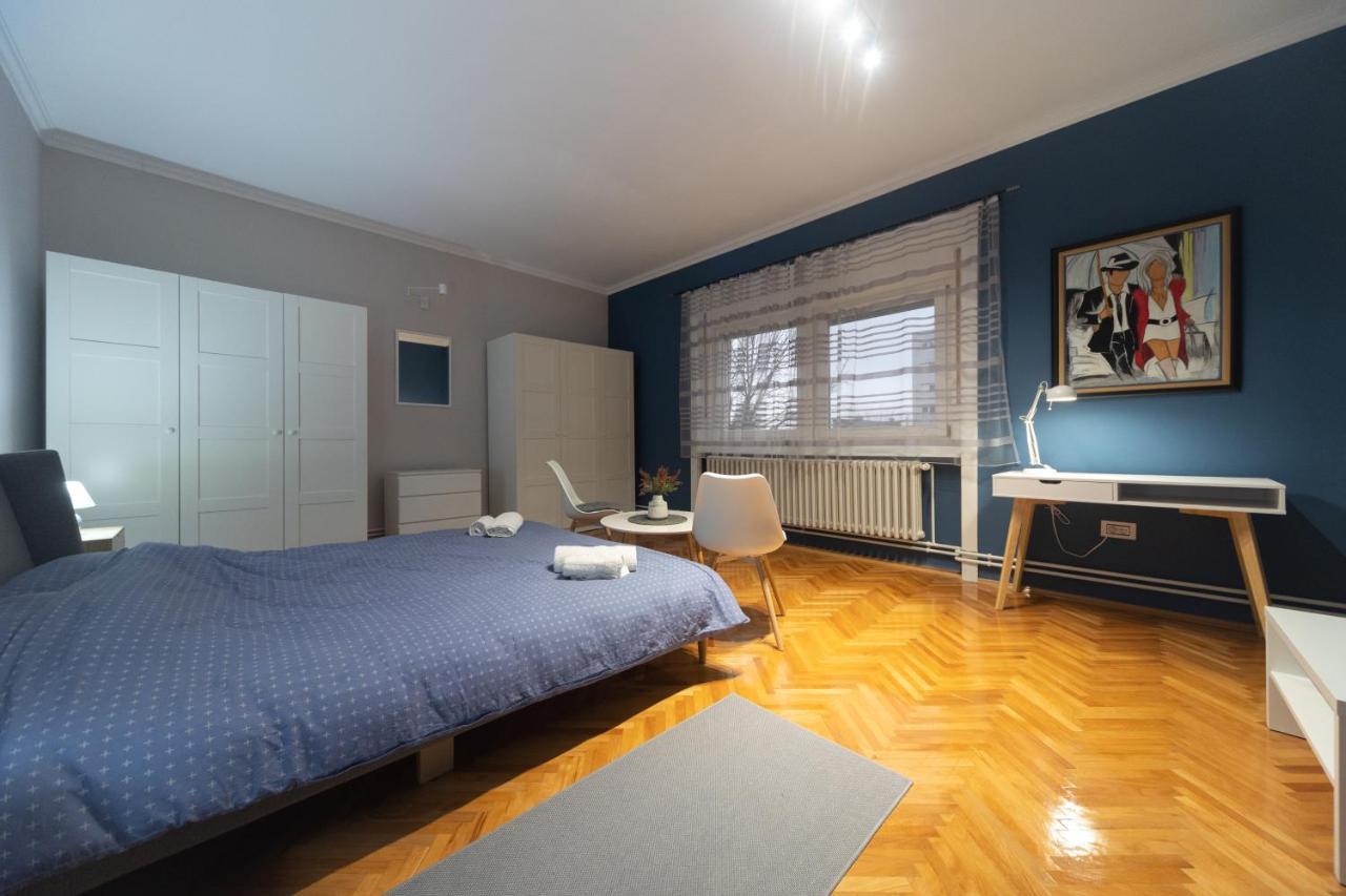 Apartman Komfor Premium スボティツァ エクステリア 写真